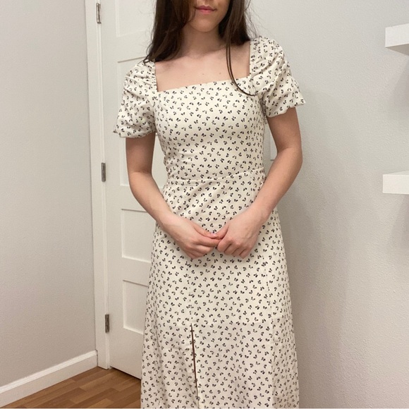 Ditsy Floral Split Thigh Midi Dress - Picture 4 of 6